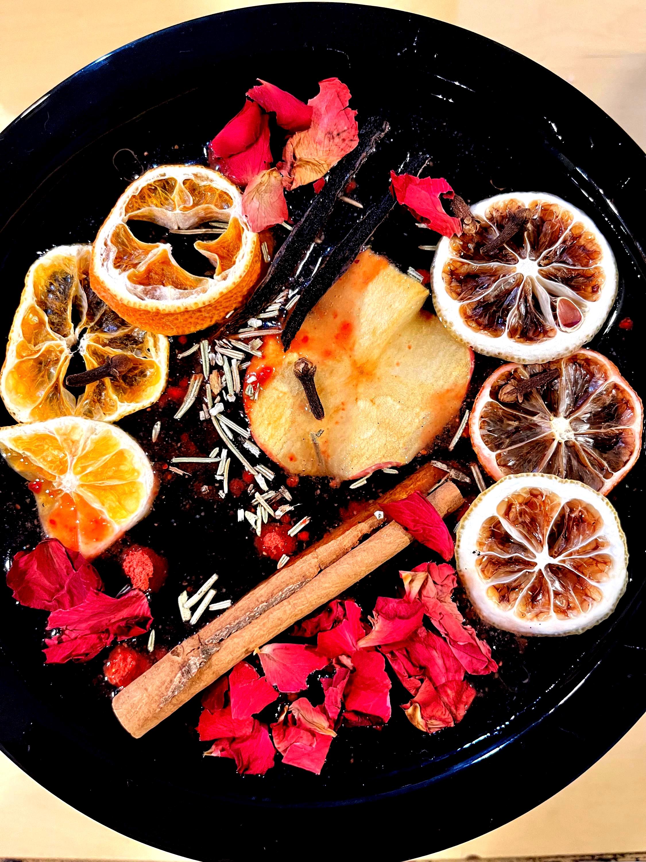 Bookish Simmer Pot | Reader Home Fragrance Blend