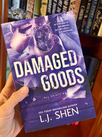 Book | Damaged Goods by LJ Shen