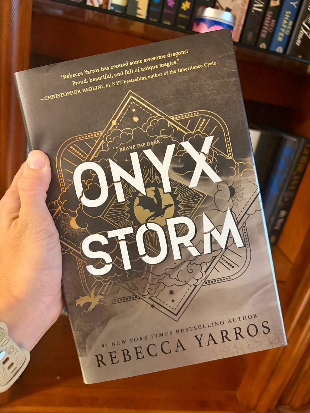 Book | Onyx Storm (Wing & Claw) by Rebecca Yarros